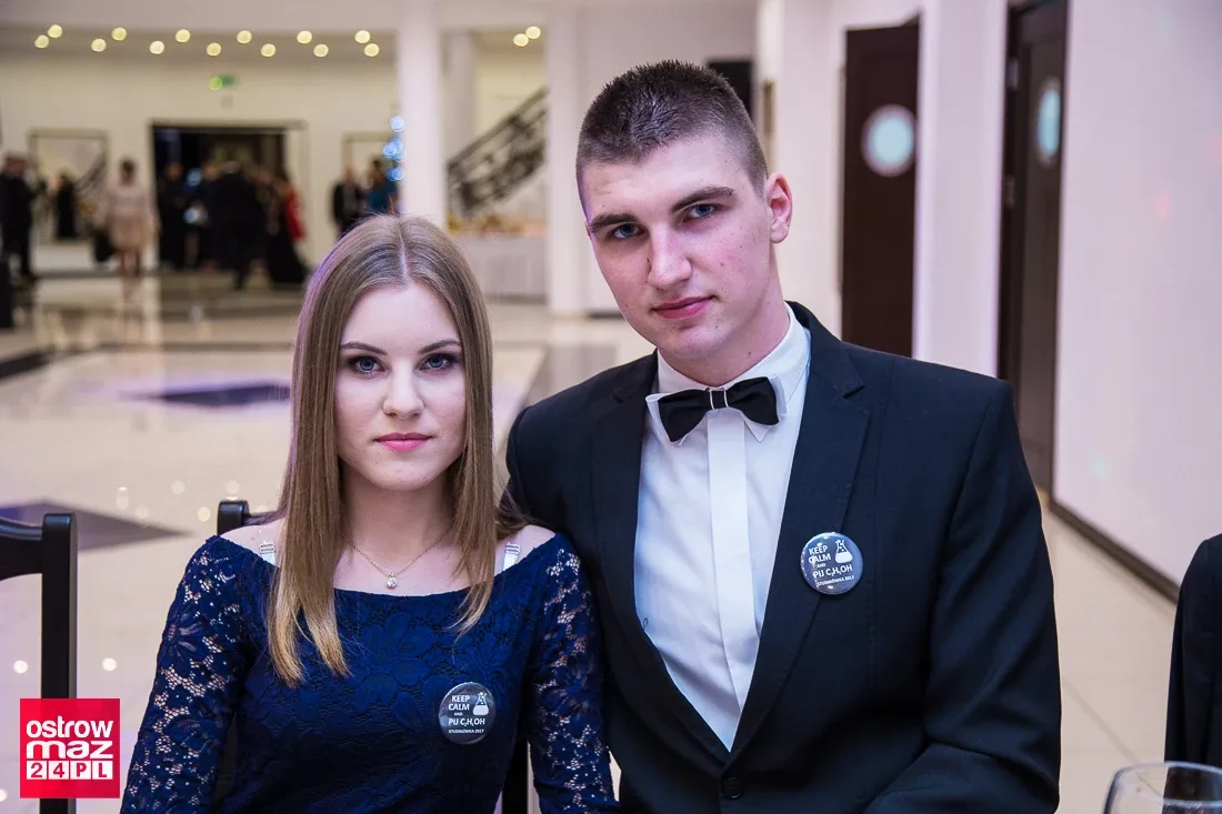 Studniówka ostrowskiego "Rubinka" (zdjęcia, wideo)