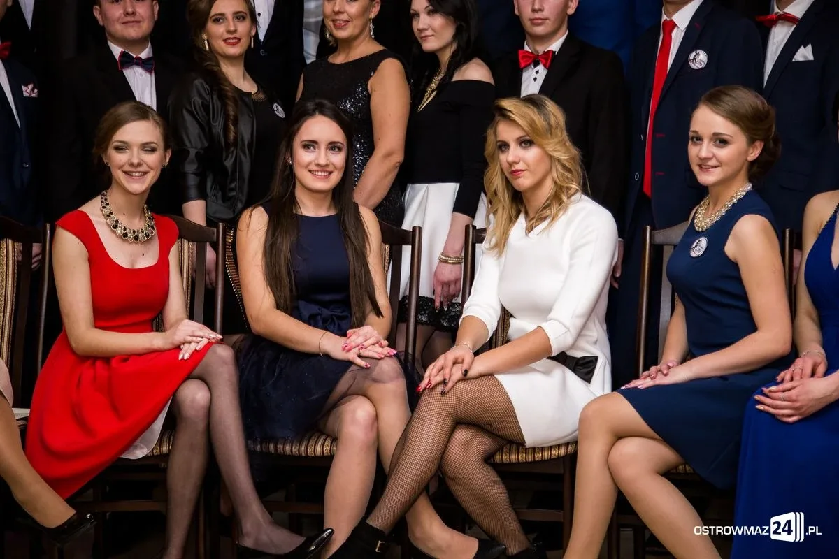 Podróż w czasie. Studniówka "Rubinka" (zdjęcia, wideo)