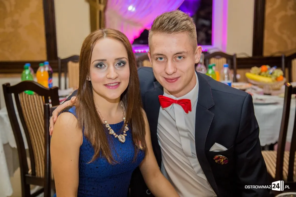 Podróż w czasie. Studniówka "Rubinka" (zdjęcia, wideo)
