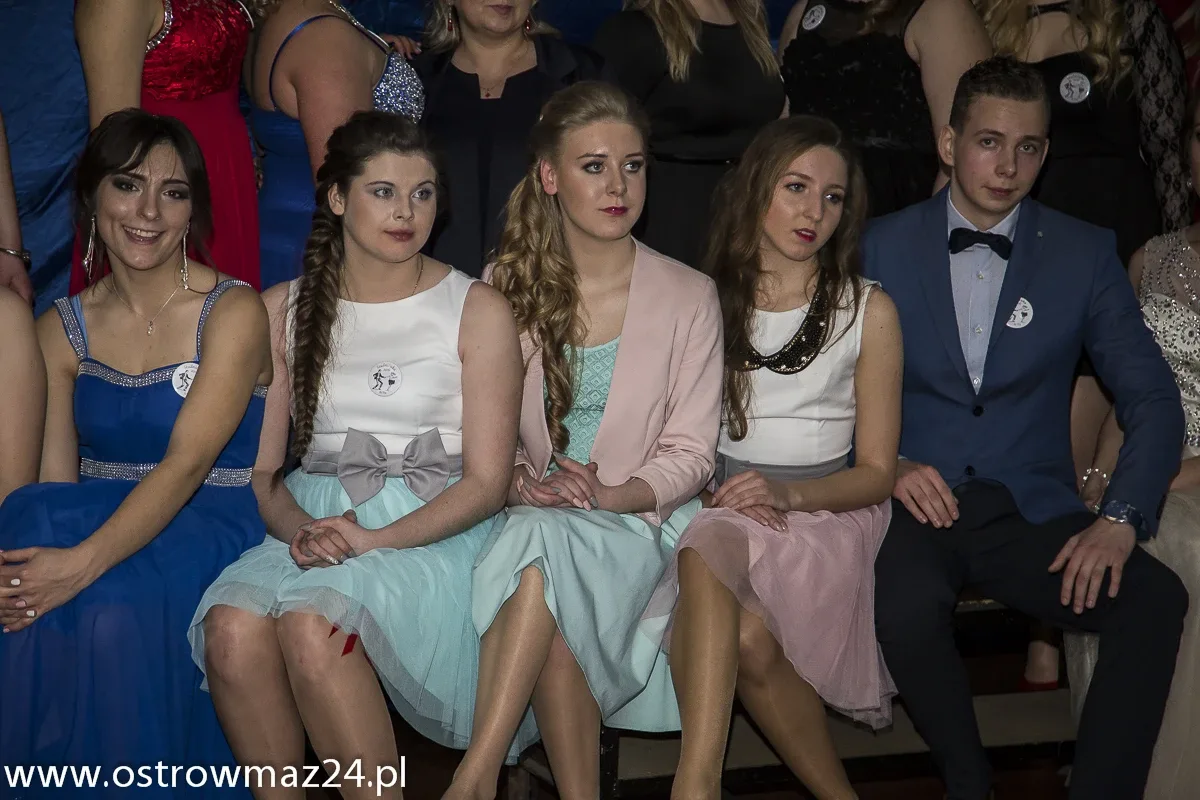 Studniówkę czas zacząć! W sobotę bal Zespołu Szkół w Małkini Górnej