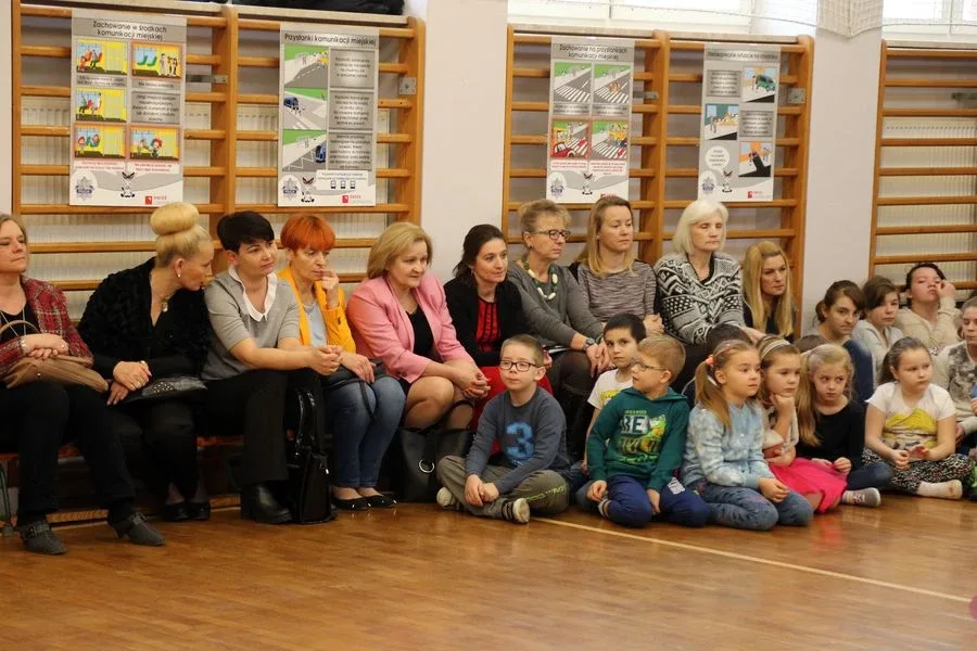 Kolejni uczniowie chcą być bezpieczni (zdjęcia, wideo)