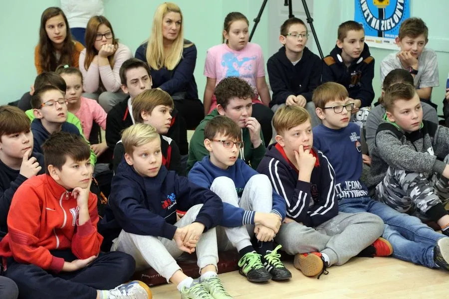 Kolejni uczniowie chcą być bezpieczni (zdjęcia, wideo)