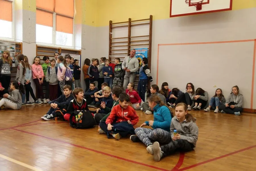 Kolejni uczniowie chcą być bezpieczni (zdjęcia, wideo)