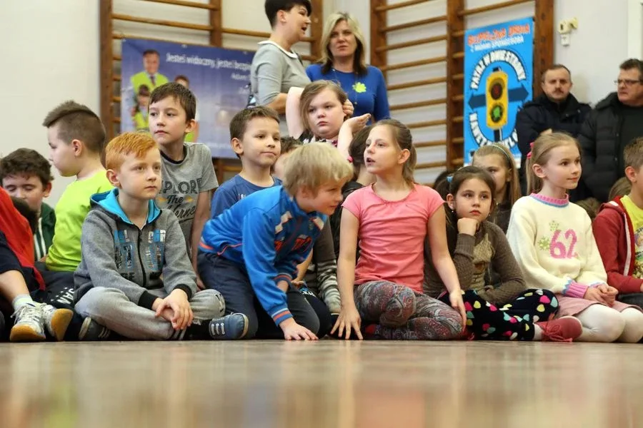 Kolejni uczniowie chcą być bezpieczni (zdjęcia, wideo)