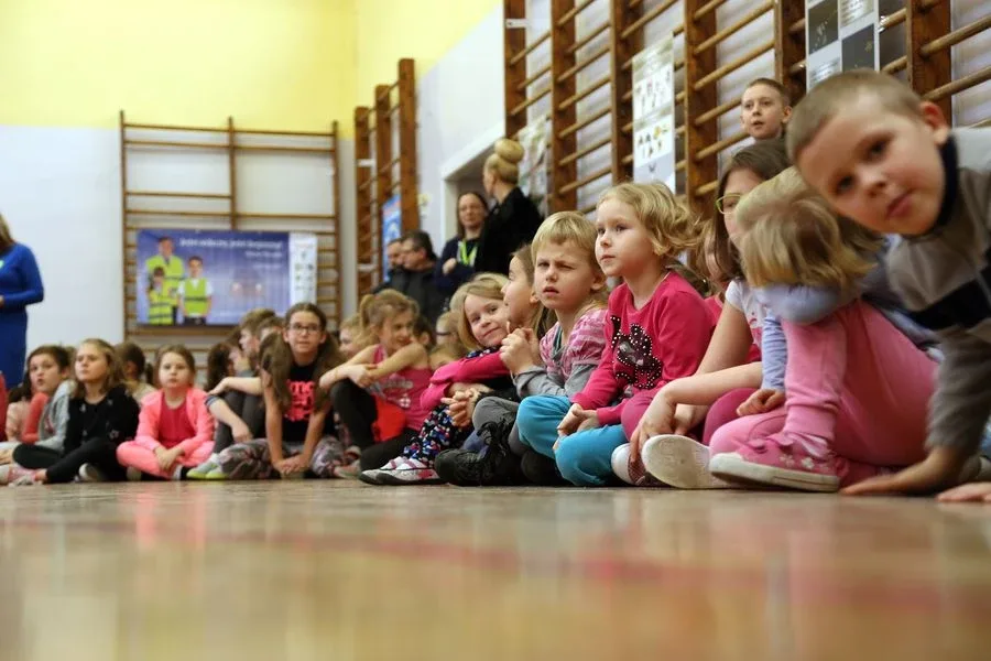 Kolejni uczniowie chcą być bezpieczni (zdjęcia, wideo)