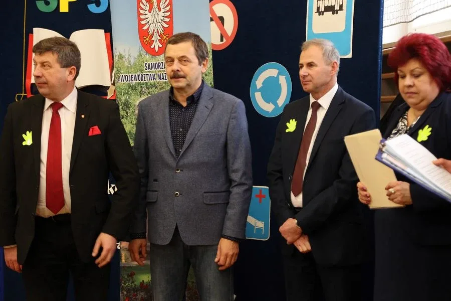 Kolejni uczniowie chcą być bezpieczni (zdjęcia, wideo)