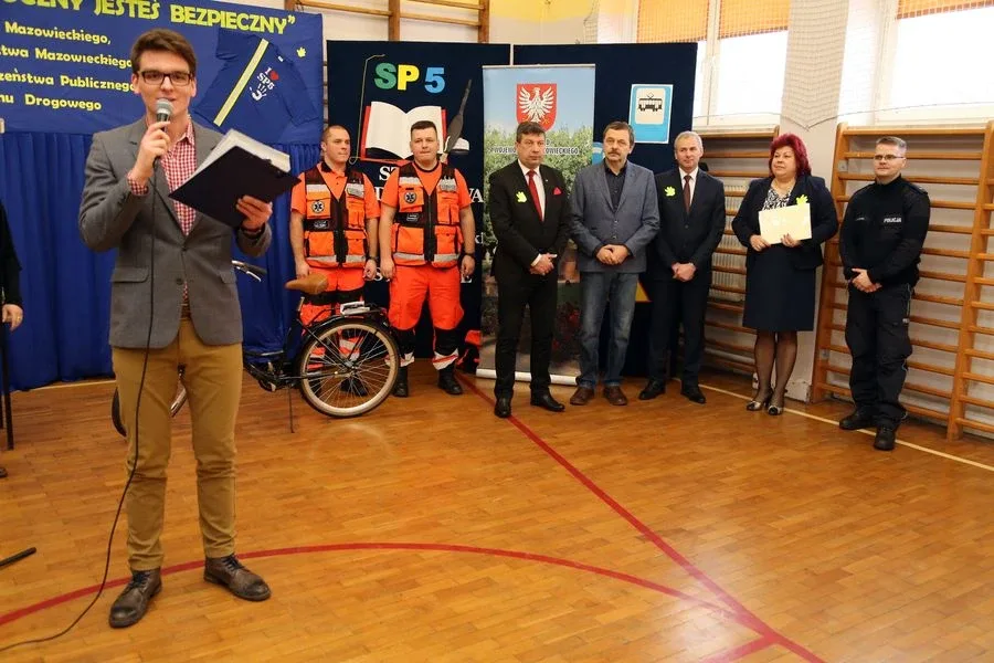 Kolejni uczniowie chcą być bezpieczni (zdjęcia, wideo)