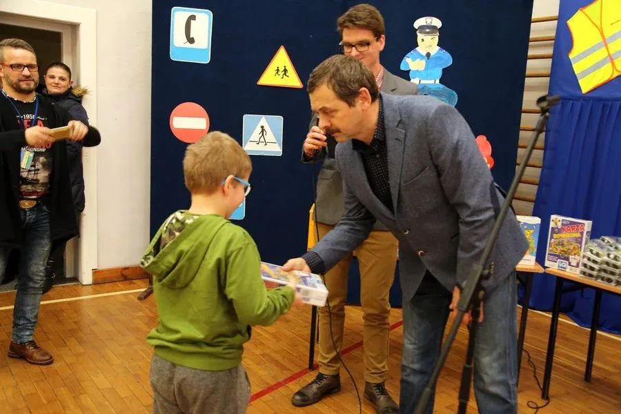 Kolejni uczniowie chcą być bezpieczni (zdjęcia, wideo)