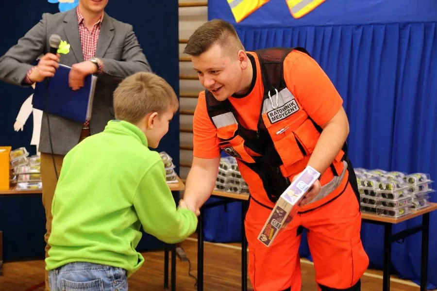 Kolejni uczniowie chcą być bezpieczni (zdjęcia, wideo)