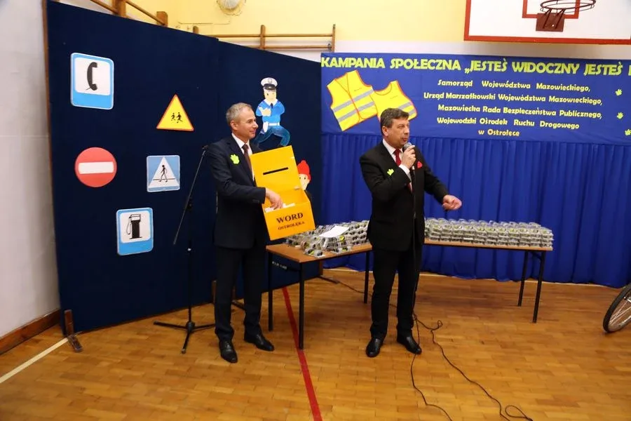 Kolejni uczniowie chcą być bezpieczni (zdjęcia, wideo)