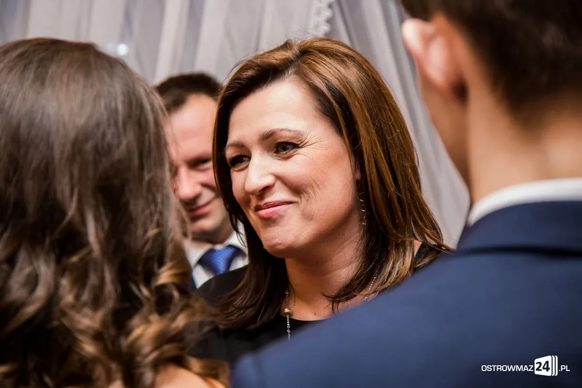Studniówka LO im. Mikołaja Kopernika w Ostrowi Mazowieckiej (zdjęcia, wideo)