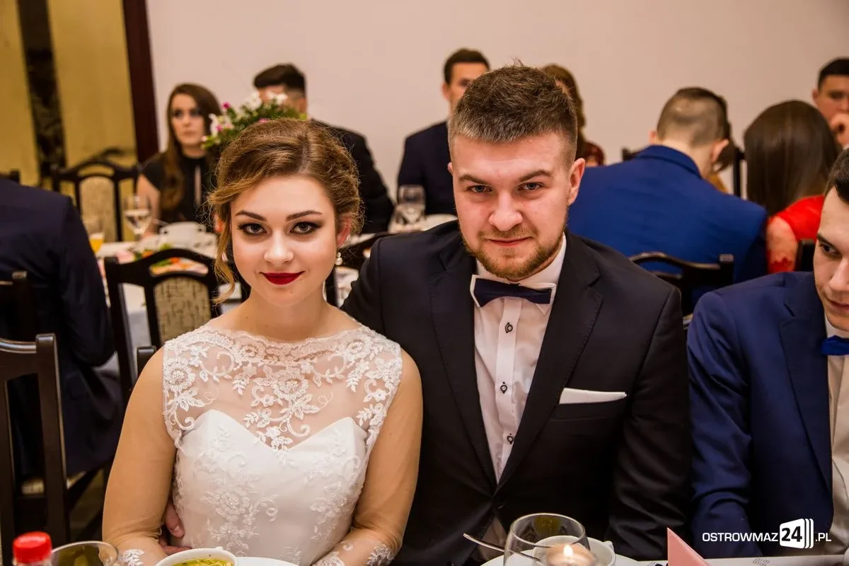 Studniówka LO im. Mikołaja Kopernika w Ostrowi Mazowieckiej (zdjęcia, wideo)