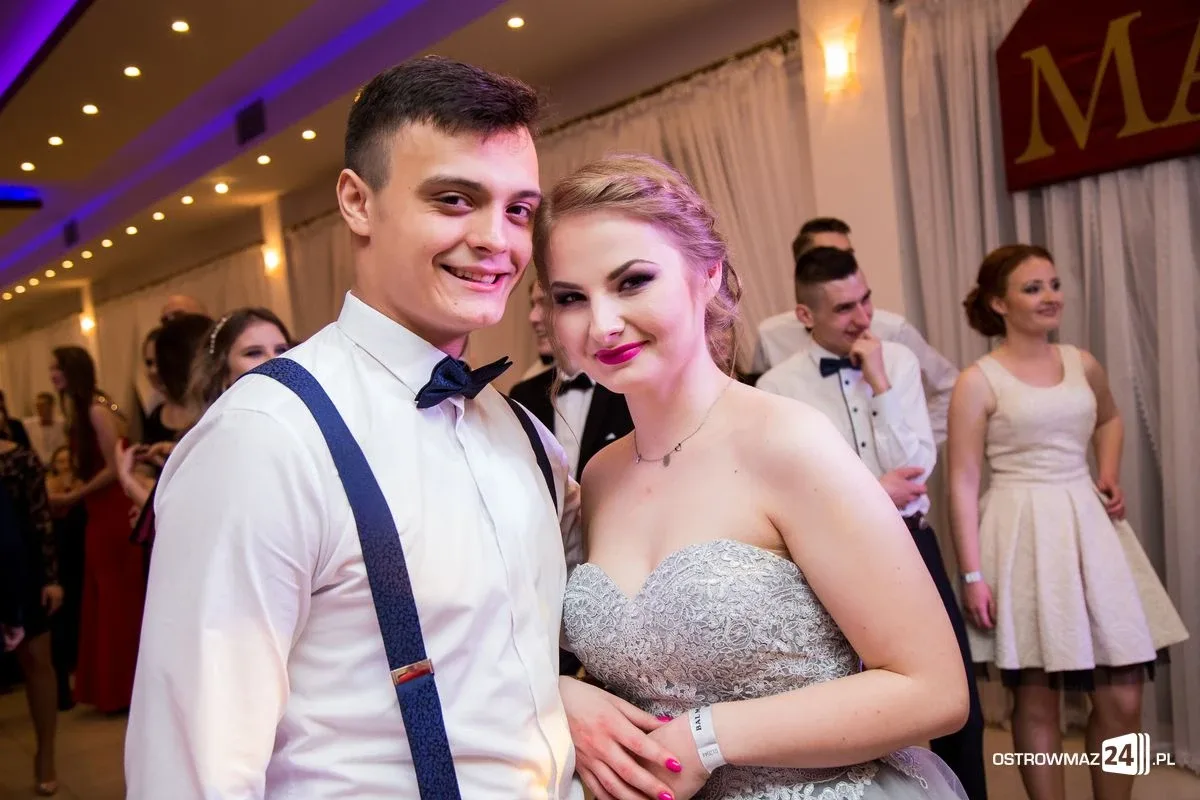 Studniówka LO im. Mikołaja Kopernika w Ostrowi Mazowieckiej (zdjęcia, wideo)