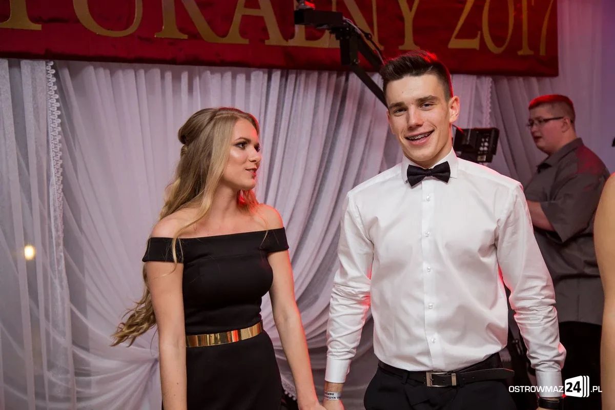 Studniówka LO im. Mikołaja Kopernika w Ostrowi Mazowieckiej (zdjęcia, wideo)