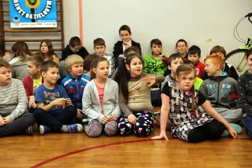 Kolejni uczniowie chcą być bezpieczni (zdjęcia, wideo)