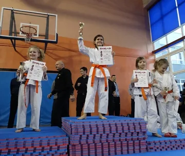 Scarlett Równa ze złotem w Mazowieckiej Lidze Karate (zdjęcia)