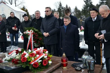 Upamiętnili porucznika "Orlicza" (zdjęcia)