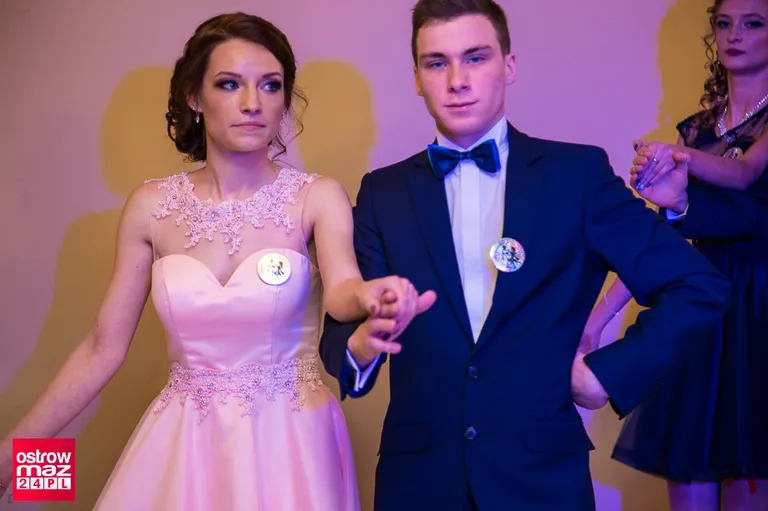 Studniówka ZS w Małkini Górnej (zdjęcia, wideo)