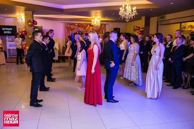 Studniówka ZS w Małkini Górnej (zdjęcia, wideo)
