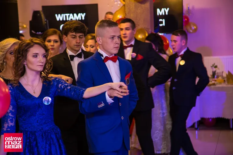 Studniówka ZS w Małkini Górnej (zdjęcia, wideo)