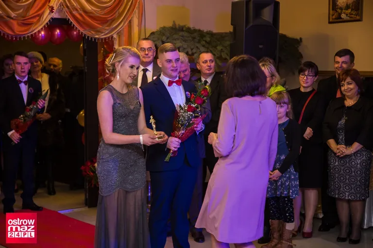 Studniówka ZS w Małkini Górnej (zdjęcia, wideo)