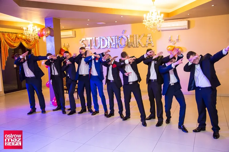 Studniówka ZS w Małkini Górnej (zdjęcia, wideo)
