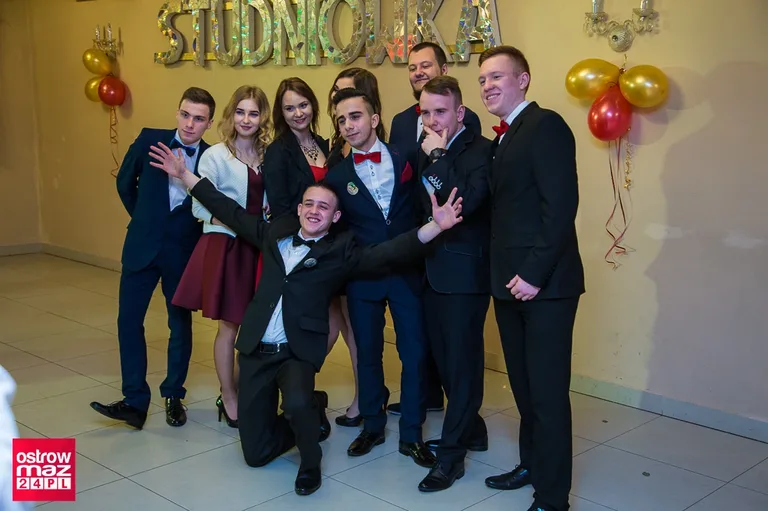Studniówka ZS w Małkini Górnej (zdjęcia, wideo)