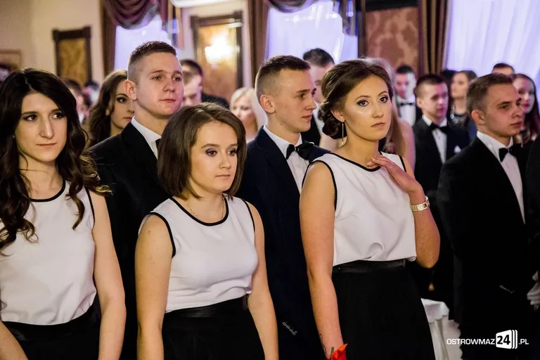 Podróż w czasie. Studniówka "Rubinka" (zdjęcia, wideo)