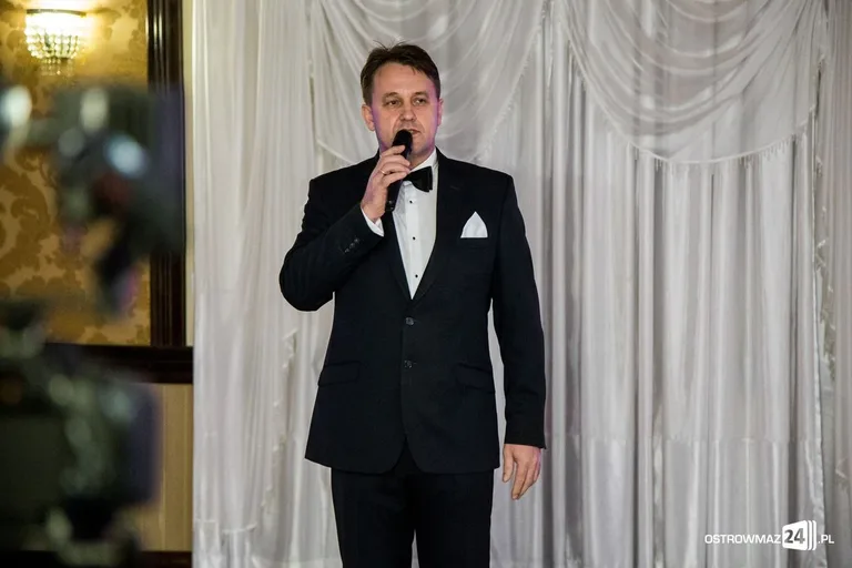 Podróż w czasie. Studniówka "Rubinka" (zdjęcia, wideo)