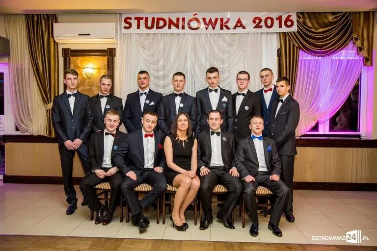 Podróż w czasie. Studniówka "Rubinka" (zdjęcia, wideo)