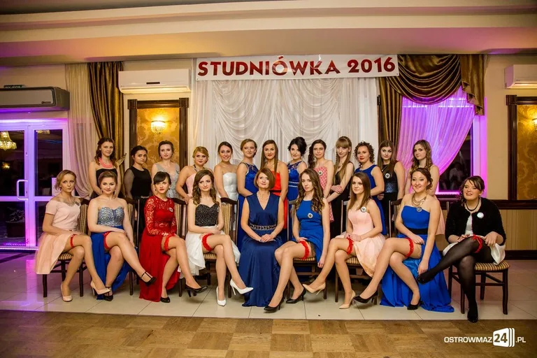 Podróż w czasie. Studniówka "Rubinka" (zdjęcia, wideo)