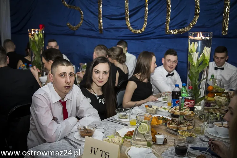 Studniówkę czas zacząć! W sobotę bal Zespołu Szkół w Małkini Górnej