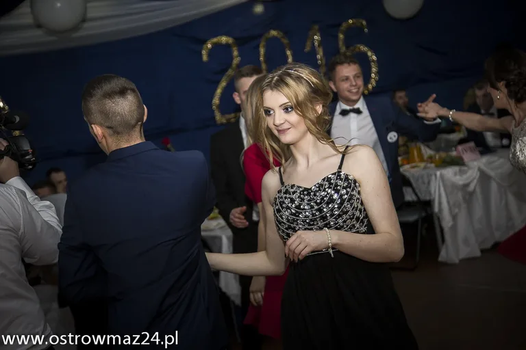 Studniówkę czas zacząć! W sobotę bal Zespołu Szkół w Małkini Górnej