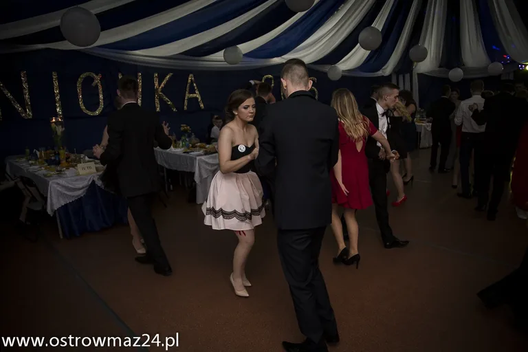 Studniówkę czas zacząć! W sobotę bal Zespołu Szkół w Małkini Górnej