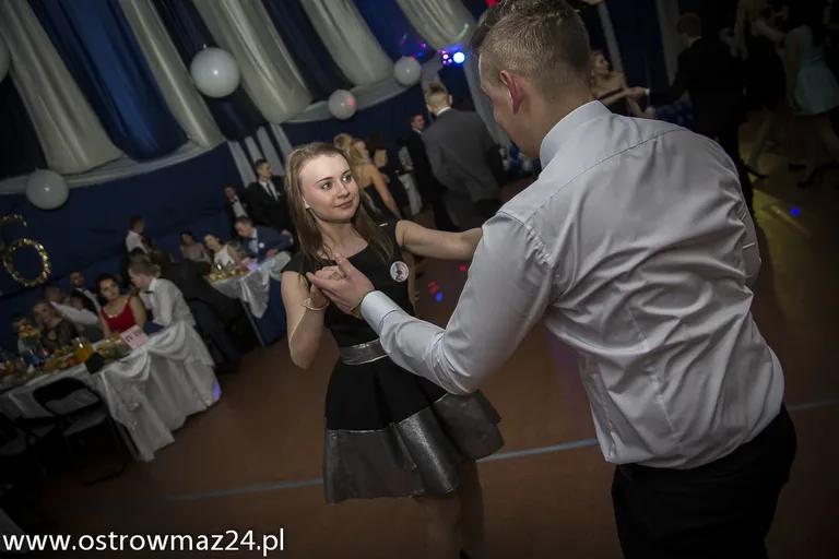 Studniówkę czas zacząć! W sobotę bal Zespołu Szkół w Małkini Górnej