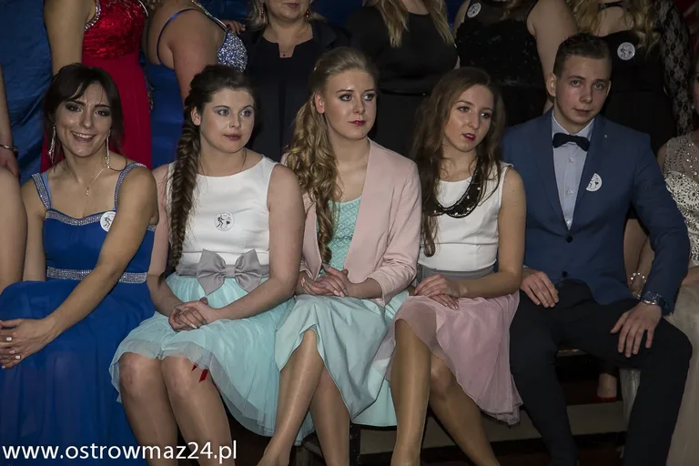 Studniówkę czas zacząć! W sobotę bal Zespołu Szkół w Małkini Górnej