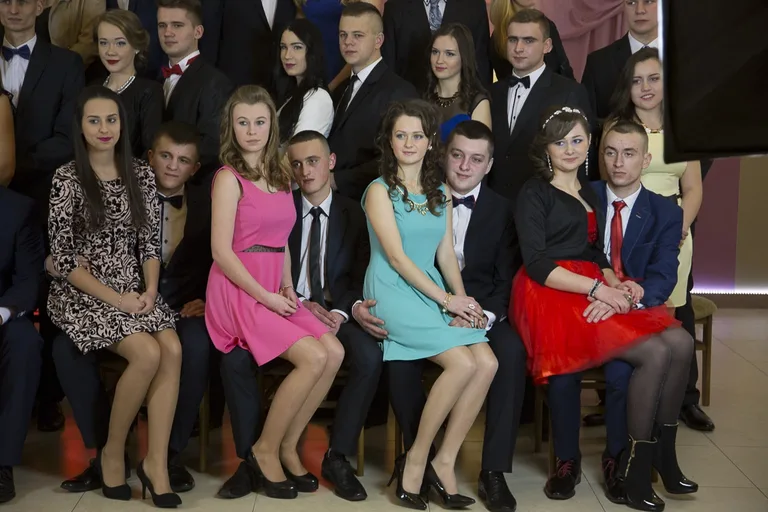 Studniówka ZS CKR w Starym Lubiejewie - jak to było w zeszłym roku?