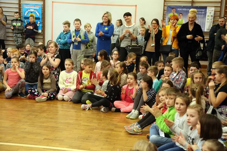 Kolejni uczniowie chcą być bezpieczni (zdjęcia, wideo)