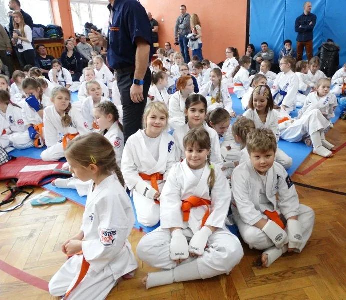 Scarlett Równa ze złotem w Mazowieckiej Lidze Karate (zdjęcia)