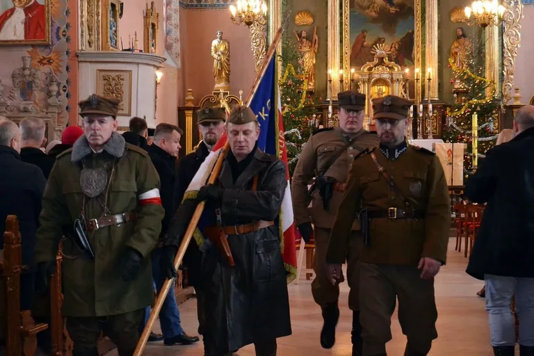 Upamiętnili porucznika "Orlicza" (zdjęcia)