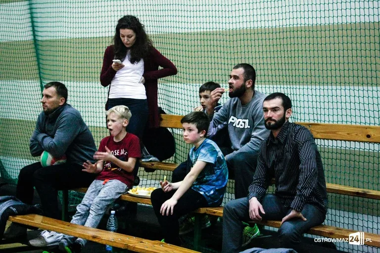 Przełamanie Sokoła w starciu z KU AZS UJK Kielce (zdjęcia)