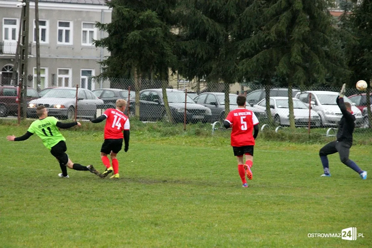GKS Andrzejewo bez punktów w Goworowie (zdjęcia, wideo)
