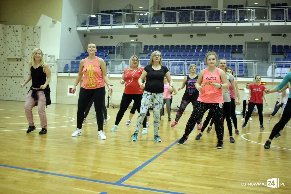 Fit Day: tańczyli zumbę, dance show i speed up (zdjęcia)