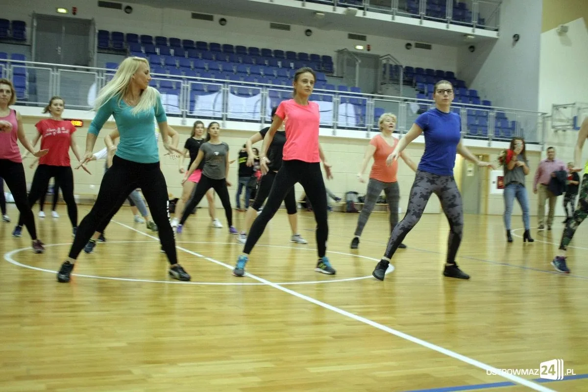 Fit Day: tańczyli zumbę, dance show i speed up (zdjęcia)