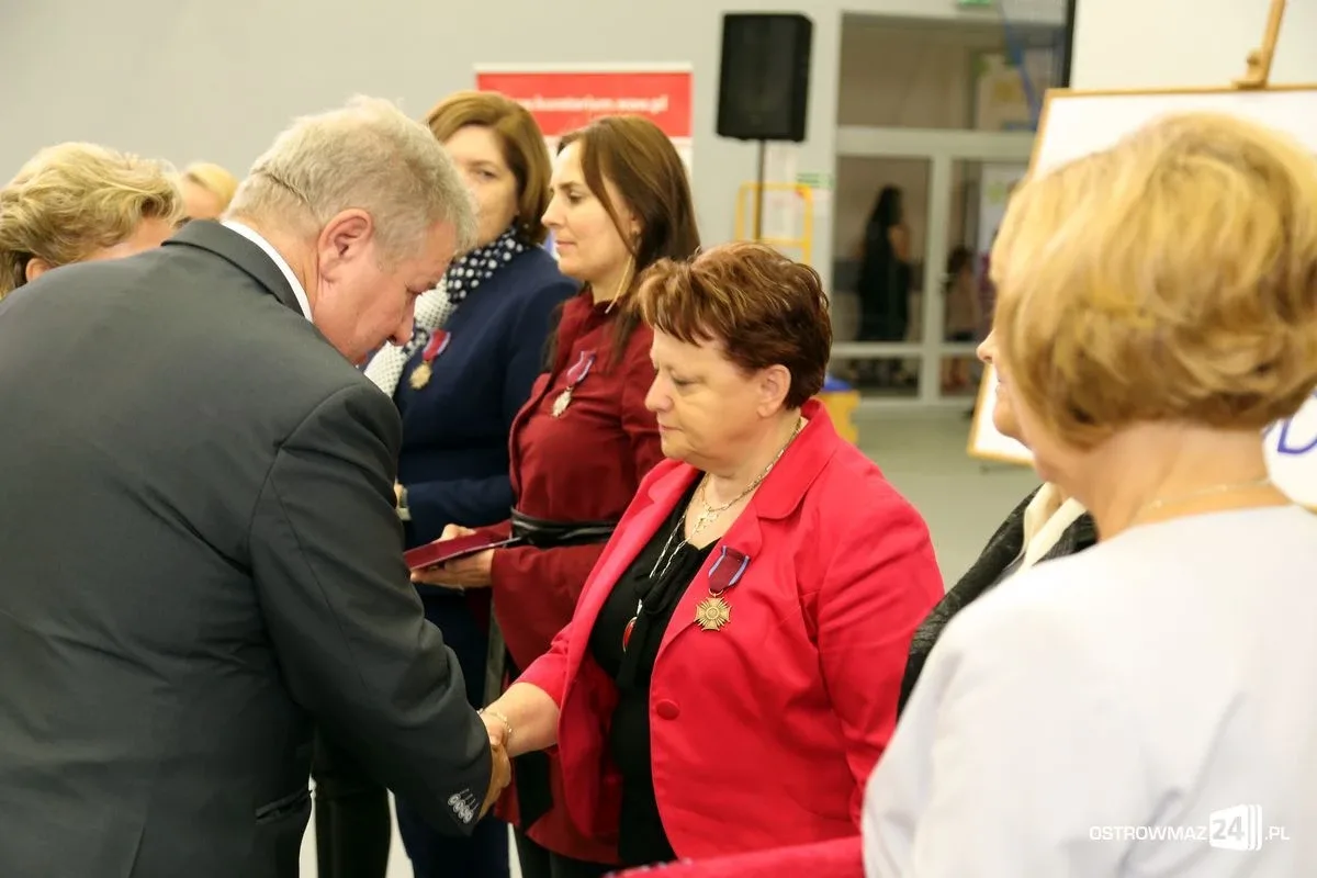 Uroczysta gala z okazji Dnia Edukacji Narodowej (zdjęcia, wideo)