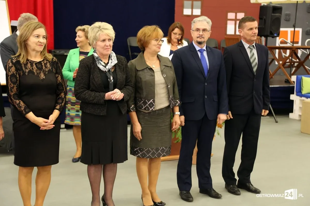 Uroczysta gala z okazji Dnia Edukacji Narodowej (zdjęcia, wideo)