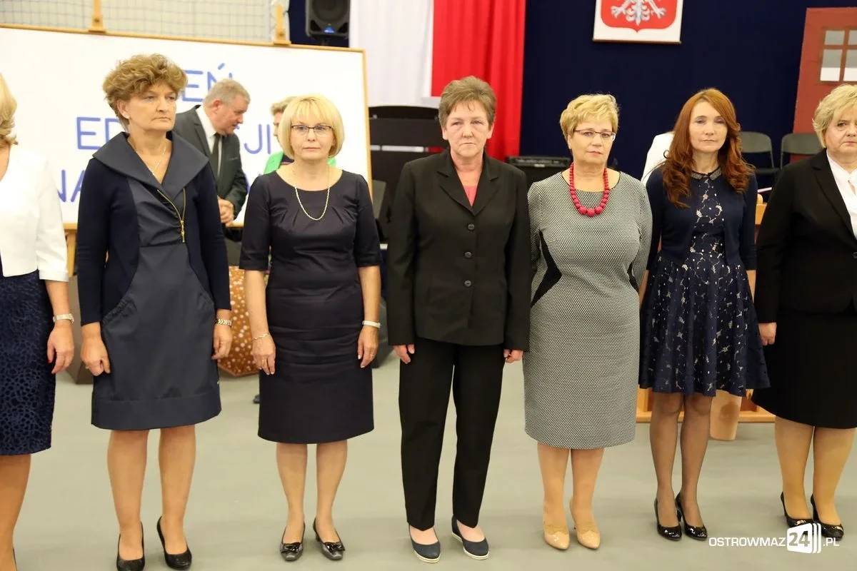 Uroczysta gala z okazji Dnia Edukacji Narodowej (zdjęcia, wideo)