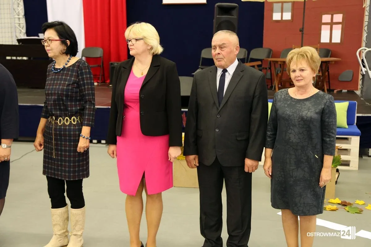 Uroczysta gala z okazji Dnia Edukacji Narodowej (zdjęcia, wideo)