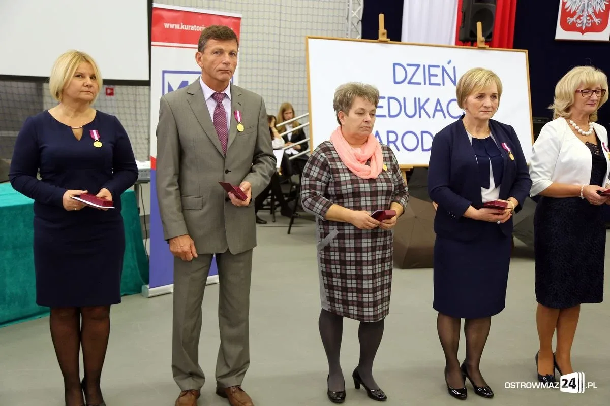 Uroczysta gala z okazji Dnia Edukacji Narodowej (zdjęcia, wideo)