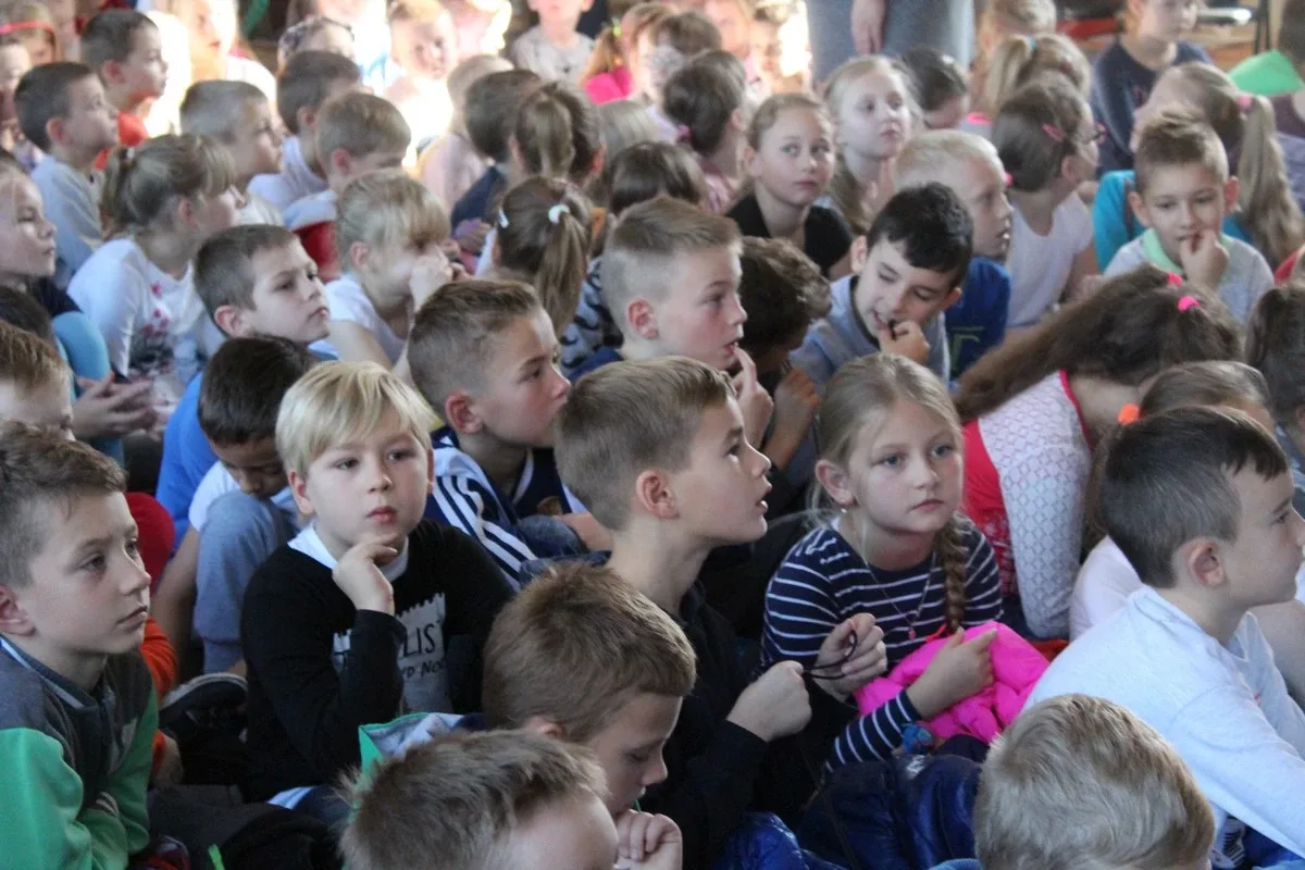Najmłodsi w hołdzie papieżowi (zdjęcia)